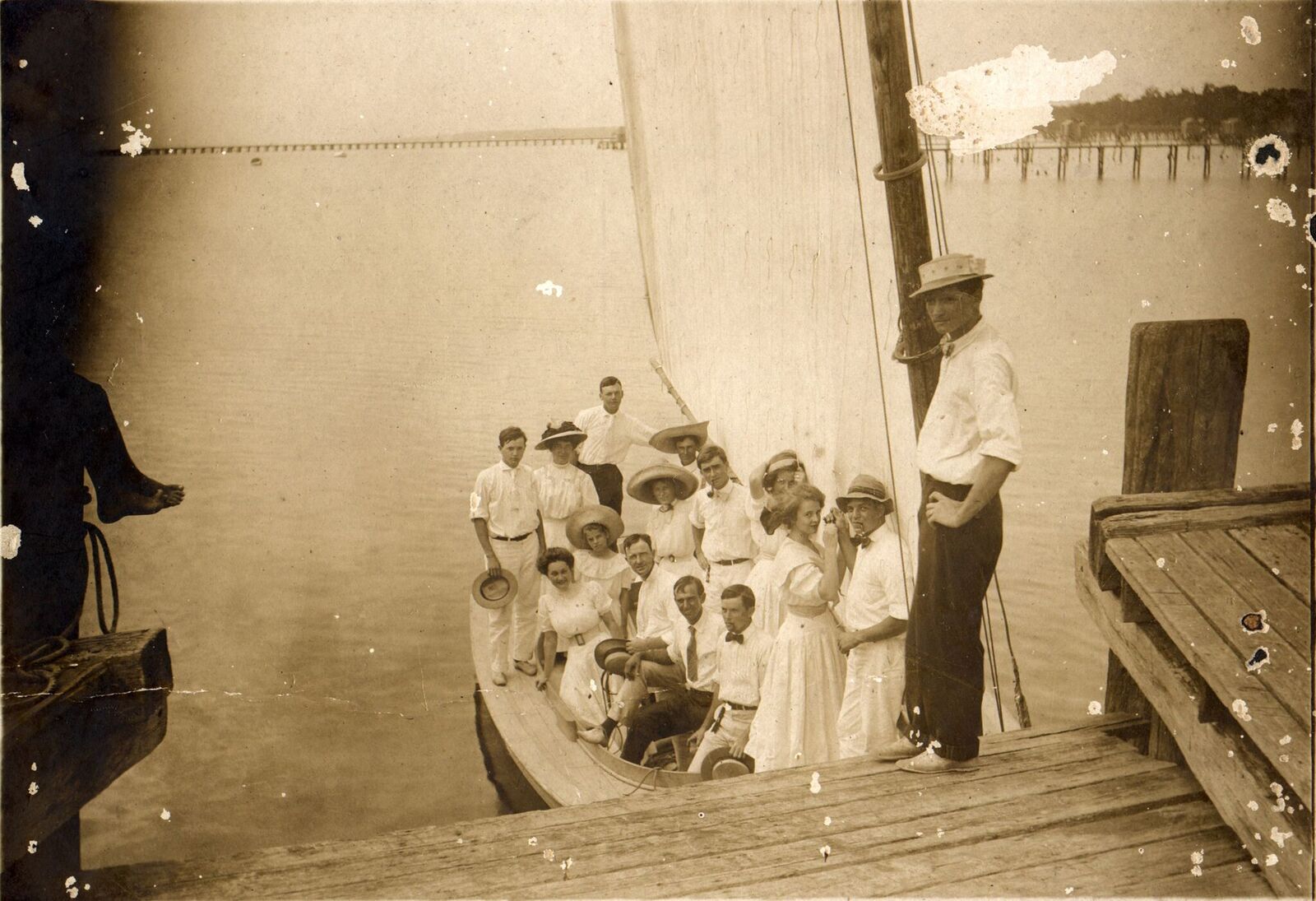 pontchartrain yacht club mandeville louisiana